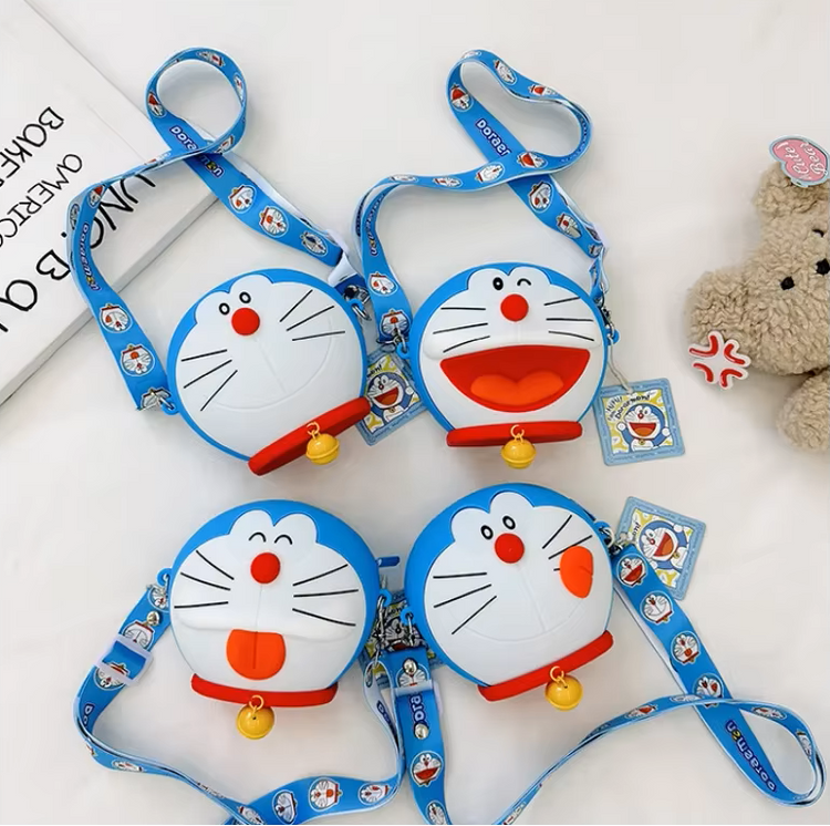 Mini Bolso Doraemon Manos Libres