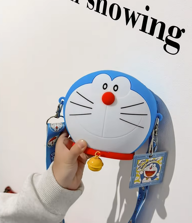 Mini Bolso Doraemon Manos Libres